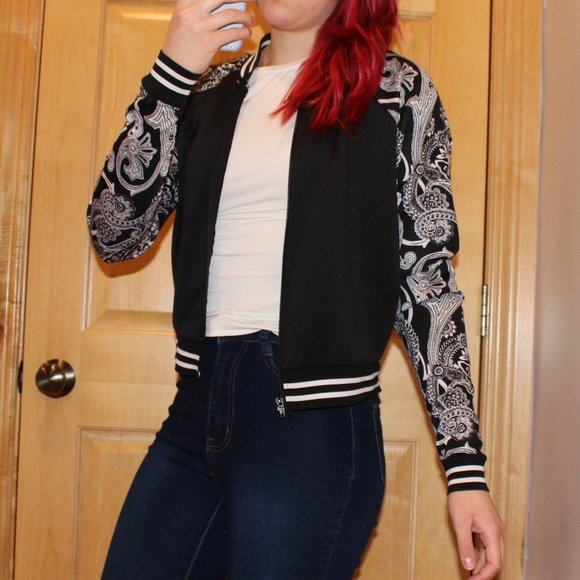 Patterned Jacket - Picture 1 of 6